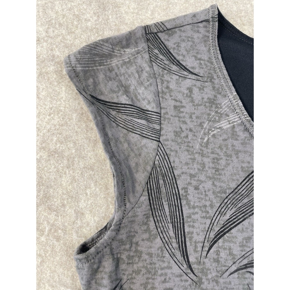 Merrell Opti-Wick Dress Women's Small Grey ShortCap Sleeve V Neck Lined Athletic - Picture 7 of 15